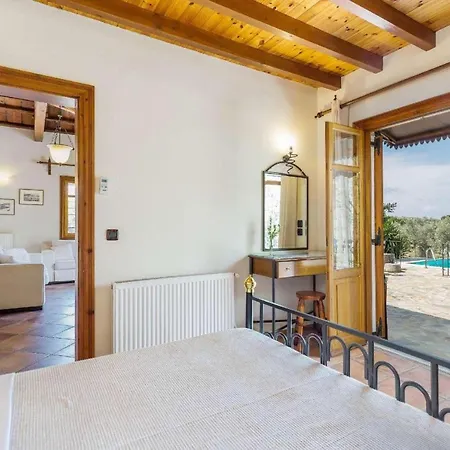 Ioanna Villa